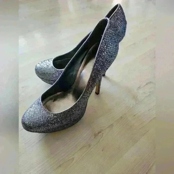 Bakers Grey sliver sparkle heels size 9 - Picture 4 of 9